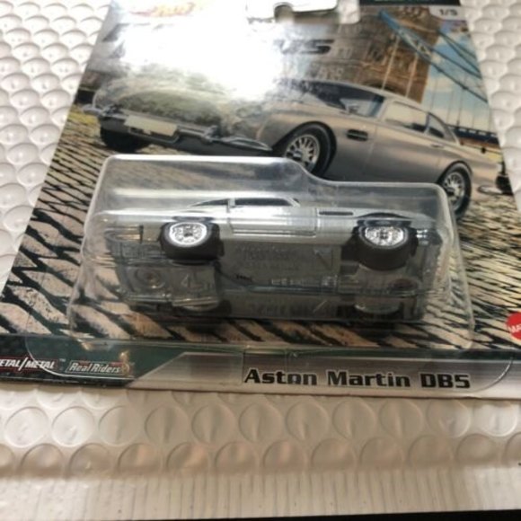 Hot Wheels Real Riders Fast & Furious Aston Martin DB5 Gray New with Defects - Picture 5 of 12
